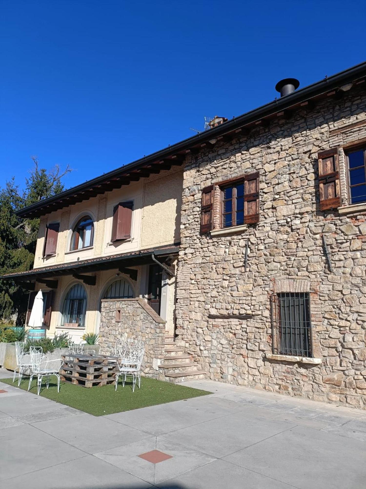 Villa Gradoni Monticelli Brusati Exteriör bild